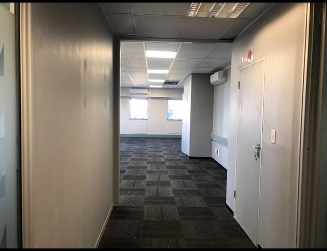223M² OFFICE TO LET IN ROSEBANK